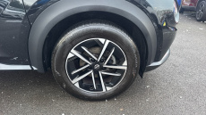 Nissan Juke 1.0 DiG-T N-Connecta 5dr Petrol Hatchback